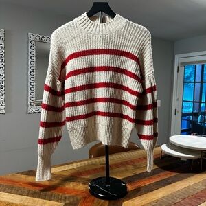 Old Navy Cream and Red Knit Sweater Size Small